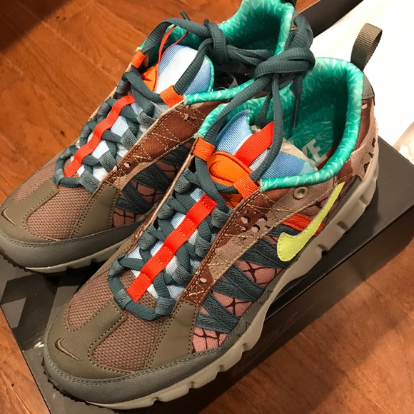 Nike x supreme